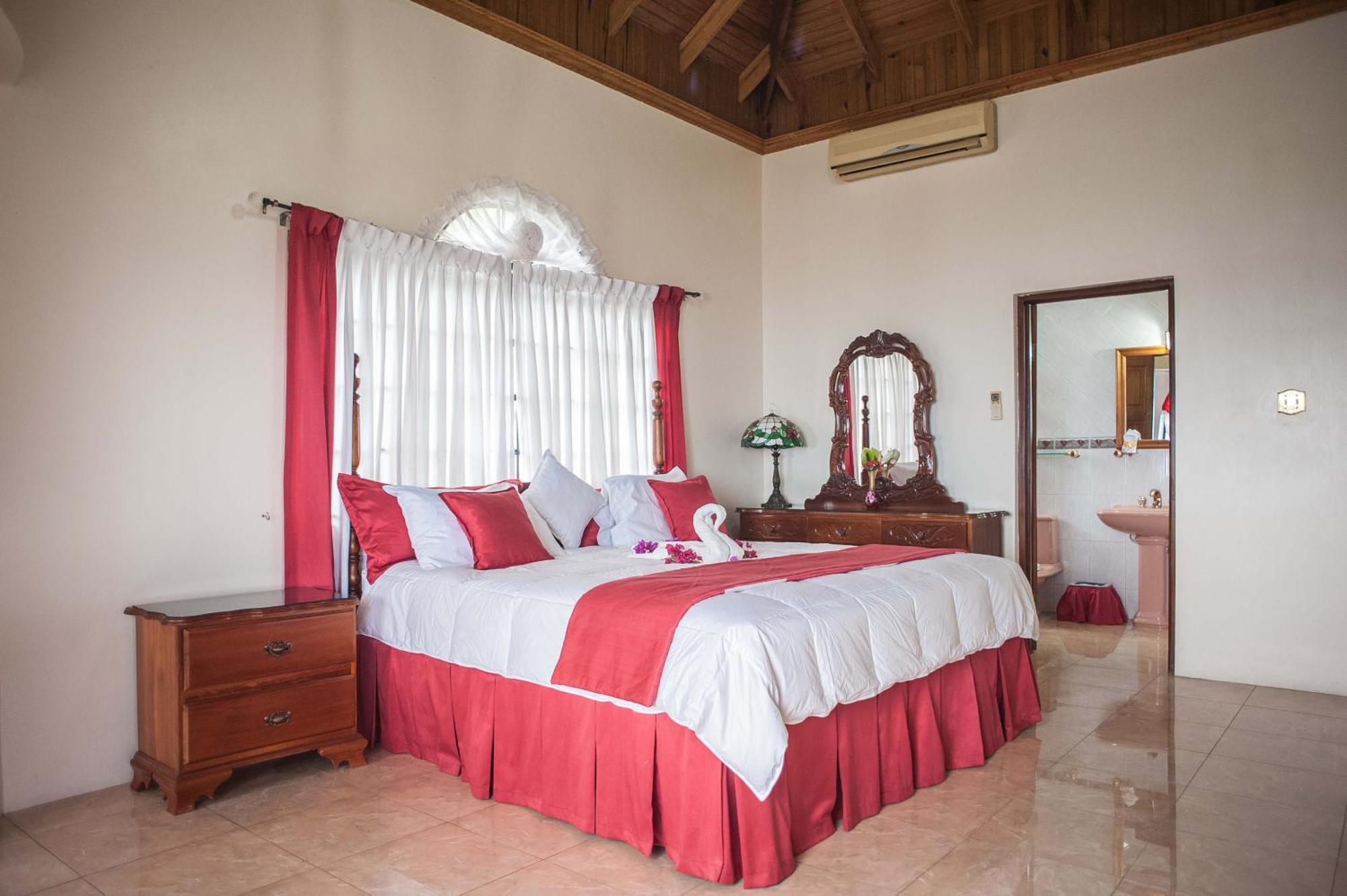 Clarridge View Guesthouse Montego Bay Luaran gambar